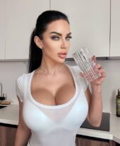 Aisha’s +971561668599